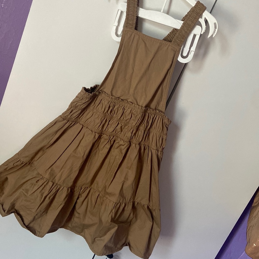 Brown sleeves dress by Zara size 6